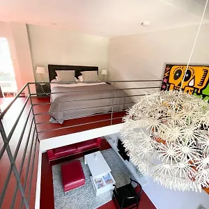 https://loft-52.fr-provencehotel.com